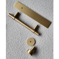 RM301 BASE Reling meblowy Mediolan Modern Brassini UniMetal Złote uchwyty  Mosiądz szczotkowan 2.png